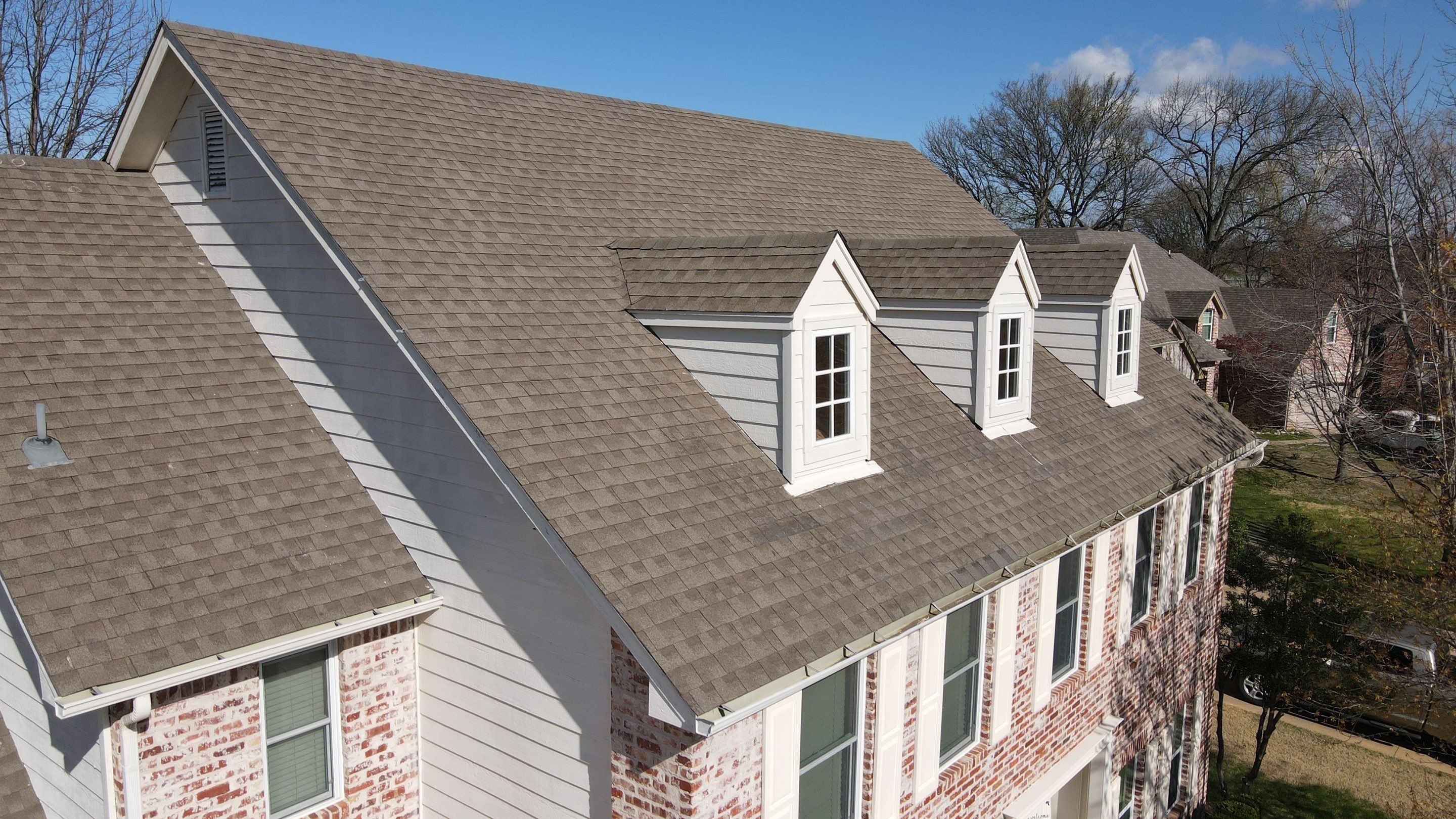 Bixby Oklahoma home before roof replacement with storm damage